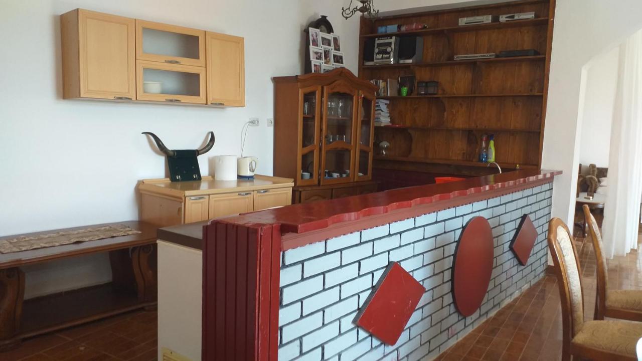 Guest House Naser Ulcinj Zewnętrze zdjęcie