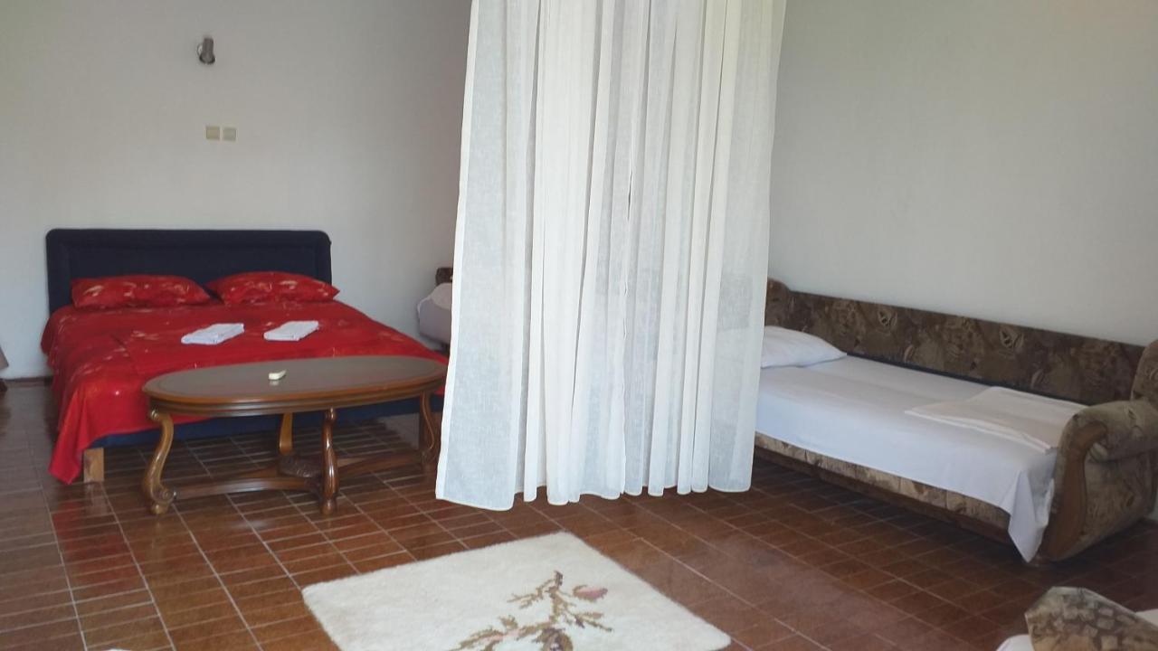Guest House Naser Ulcinj Zewnętrze zdjęcie